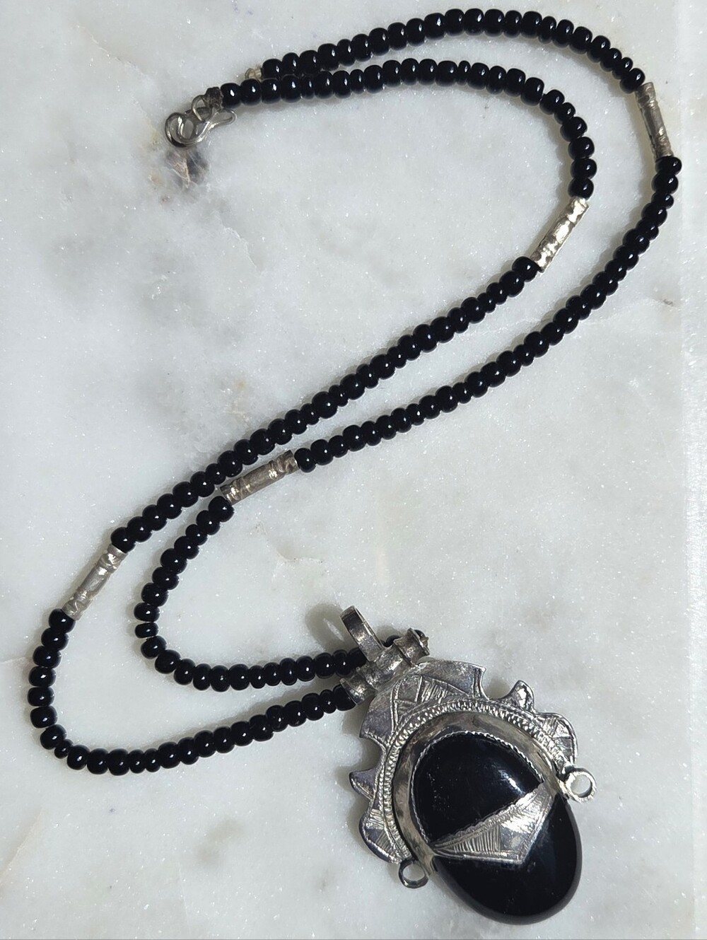 Black Onyx And Silver Tuareg Amazigh Goddess Necklace - Picture 1 of 3